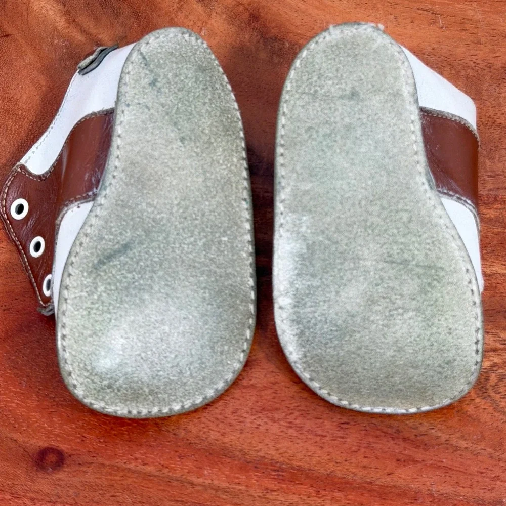 Vintage Leather Baby Saddle Shoes Brown White Buckle Heel Infant EST Sz 2 1950s